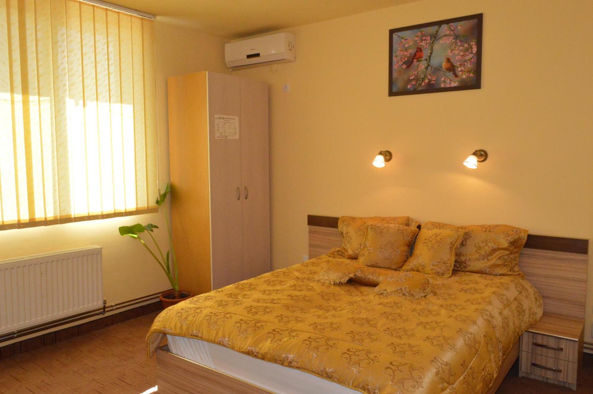 Pensiunea Beverly Hills Băile Felix Buitenkant foto