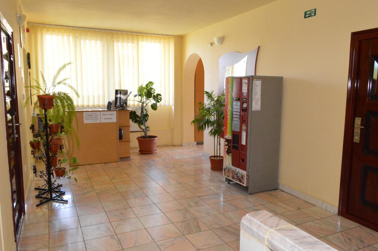 Pensiunea Beverly Hills Băile Felix Buitenkant foto
